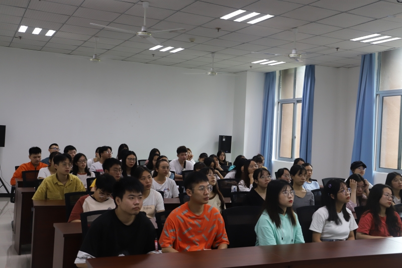 1632132189564001521.jpg 1632132189564001521.jpg