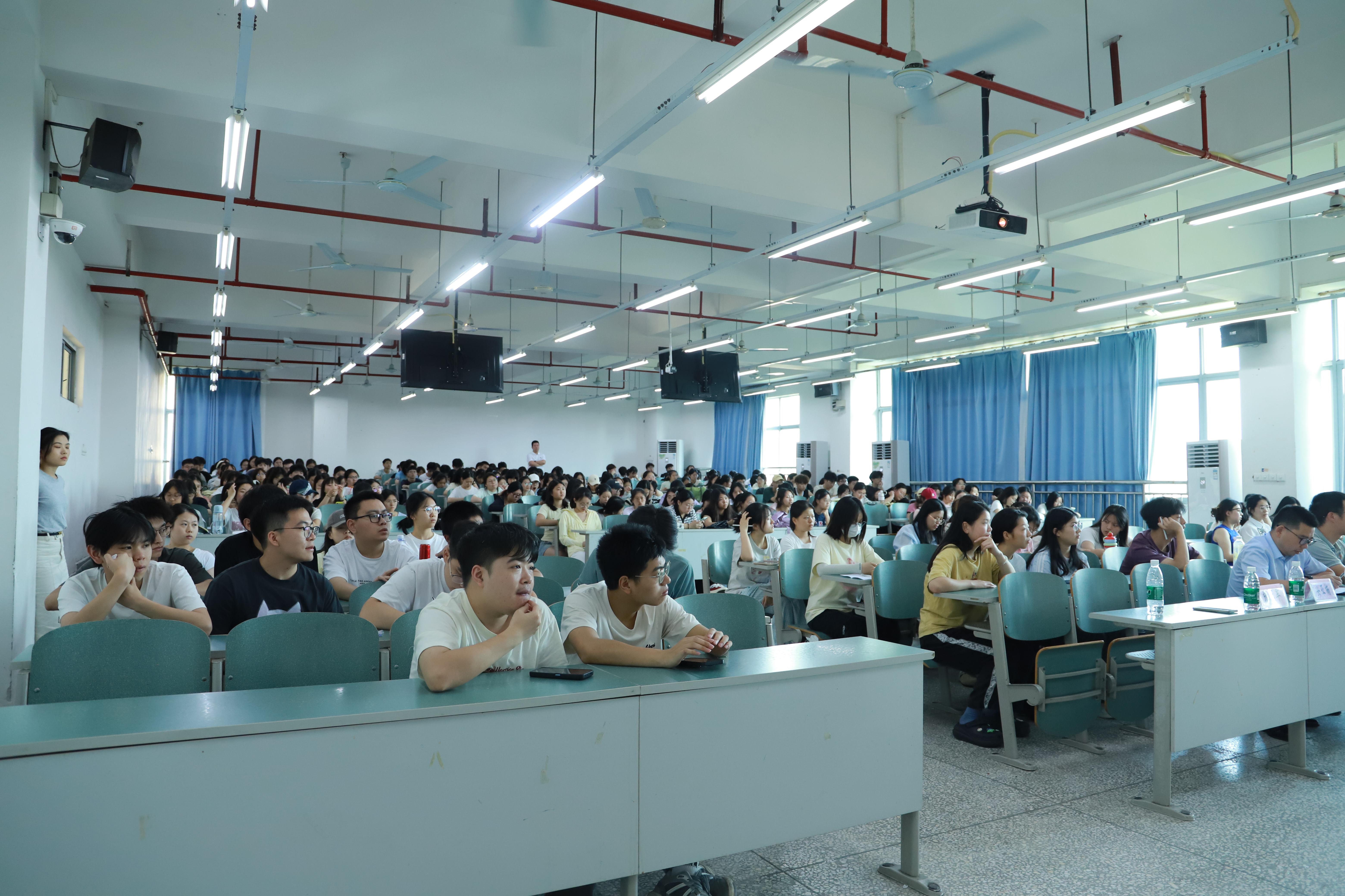 uvRP_1750043872743084649.jpg uvRP_1750043872743084649.jpg