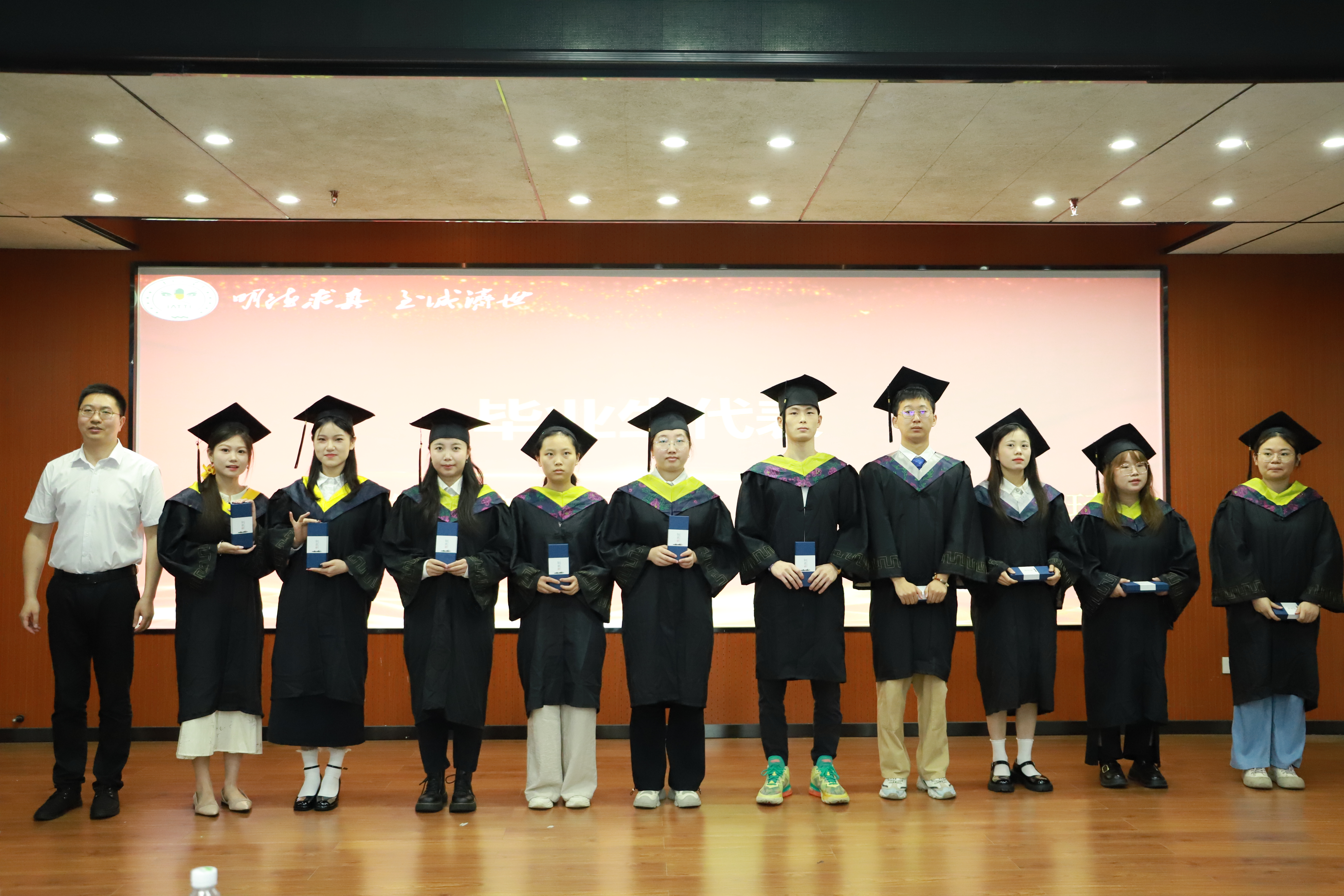 KQZO_1750762614272951239.jpg KQZO_1750762614272951239.jpg