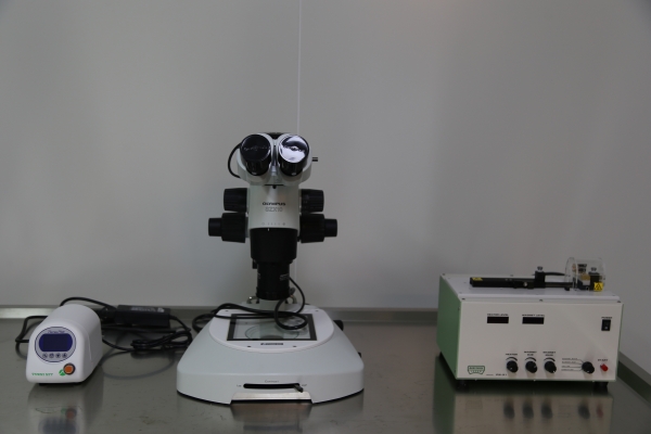 体视显微镜及拉针仪.jpg